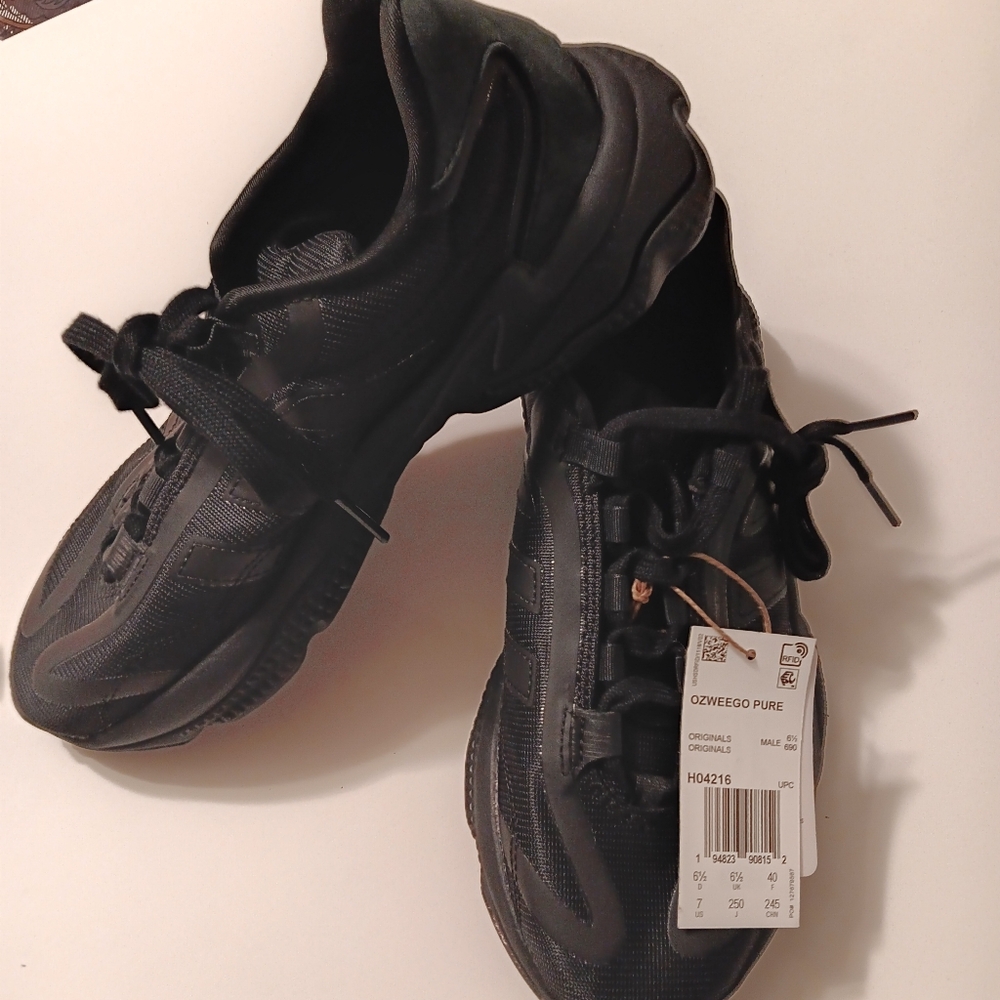 Adidas Ozweego Pure Men's Athletic Running Shoes (HO4216) Brand New Men's Sz 7